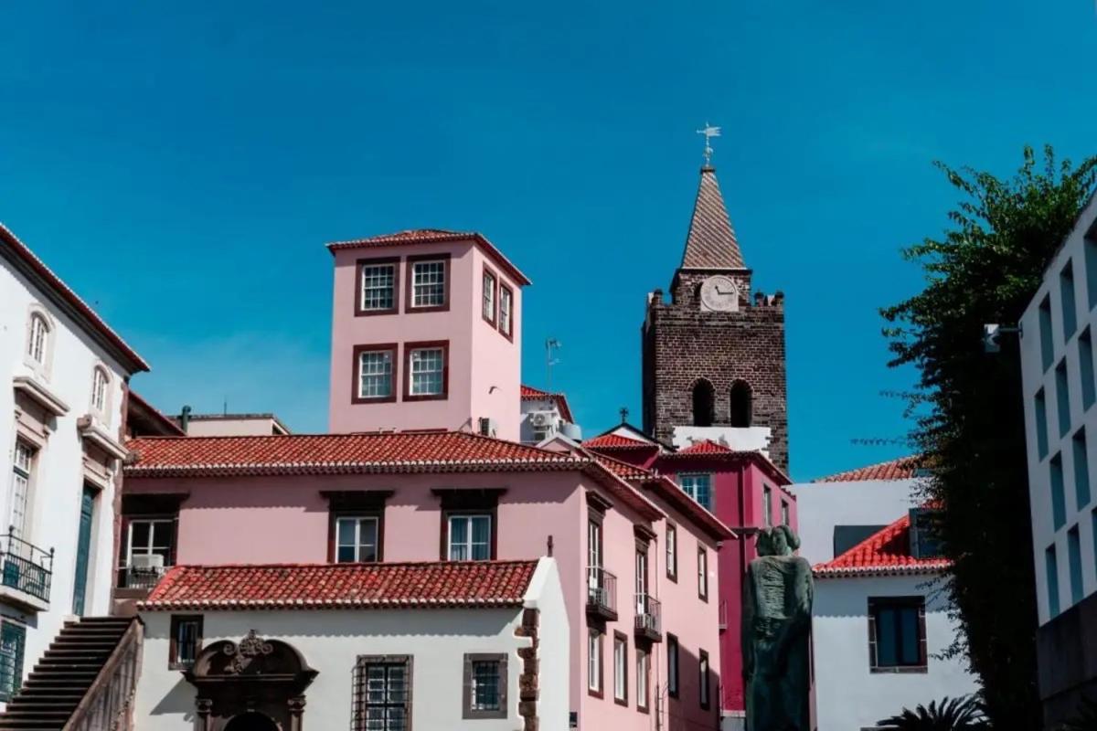 Casa Branca With Garden By Hr Madeira Appartement